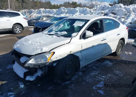 2014 Nissan Sentra S z USA, uszkodzony, nr VIN 3N1AB7APXEL687729
